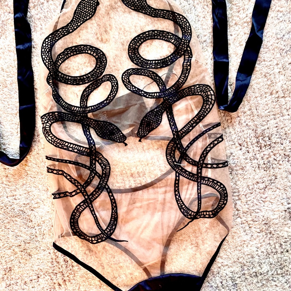 NWT Thistle and Spire Sexy Medusa Bodysuit